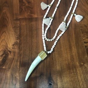 India Hicks free spirit necklace in Pink